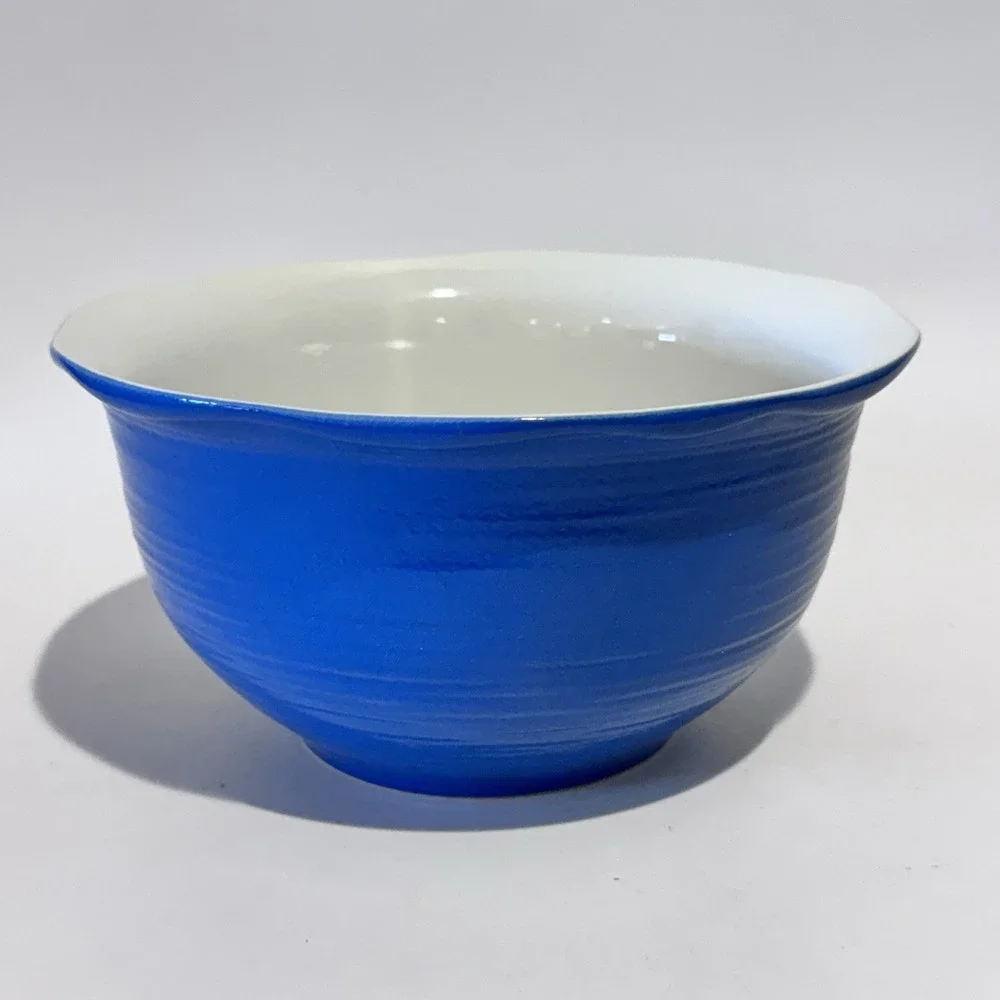 Corningware Stoneware‎ 2qt Bowl Blue w/White Interior Ribbed w/Ruffle Edge